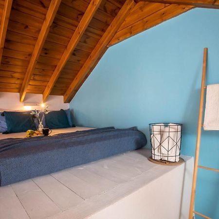 Annas Houses Chalki Town Екстер'єр фото