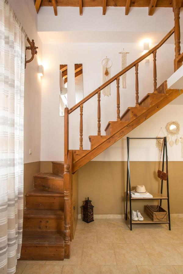 Annas Houses Chalki Town Екстер'єр фото