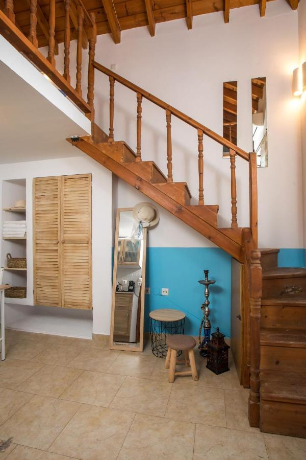 Annas Houses Chalki Town Екстер'єр фото